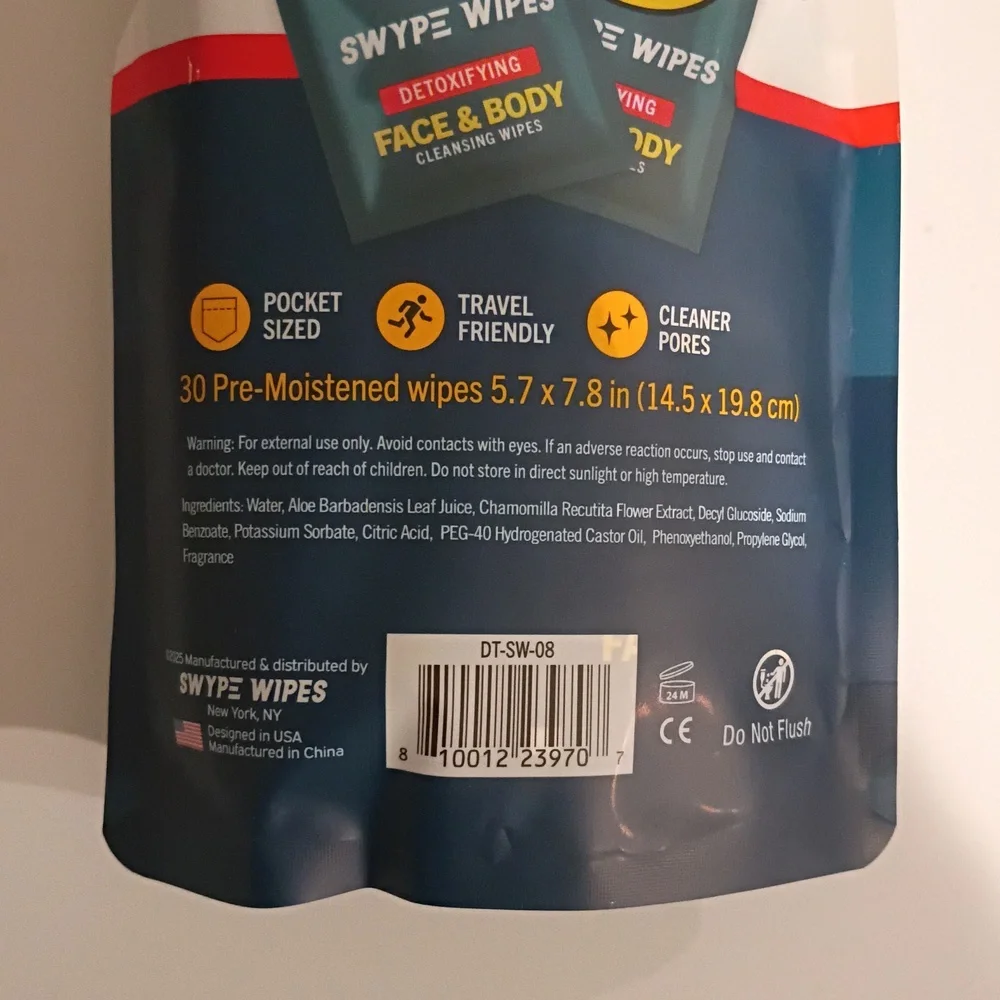 Swype Wipes Detoxifying Face & Body Cleansing Wipes. 30 Pre-moistened Wipes